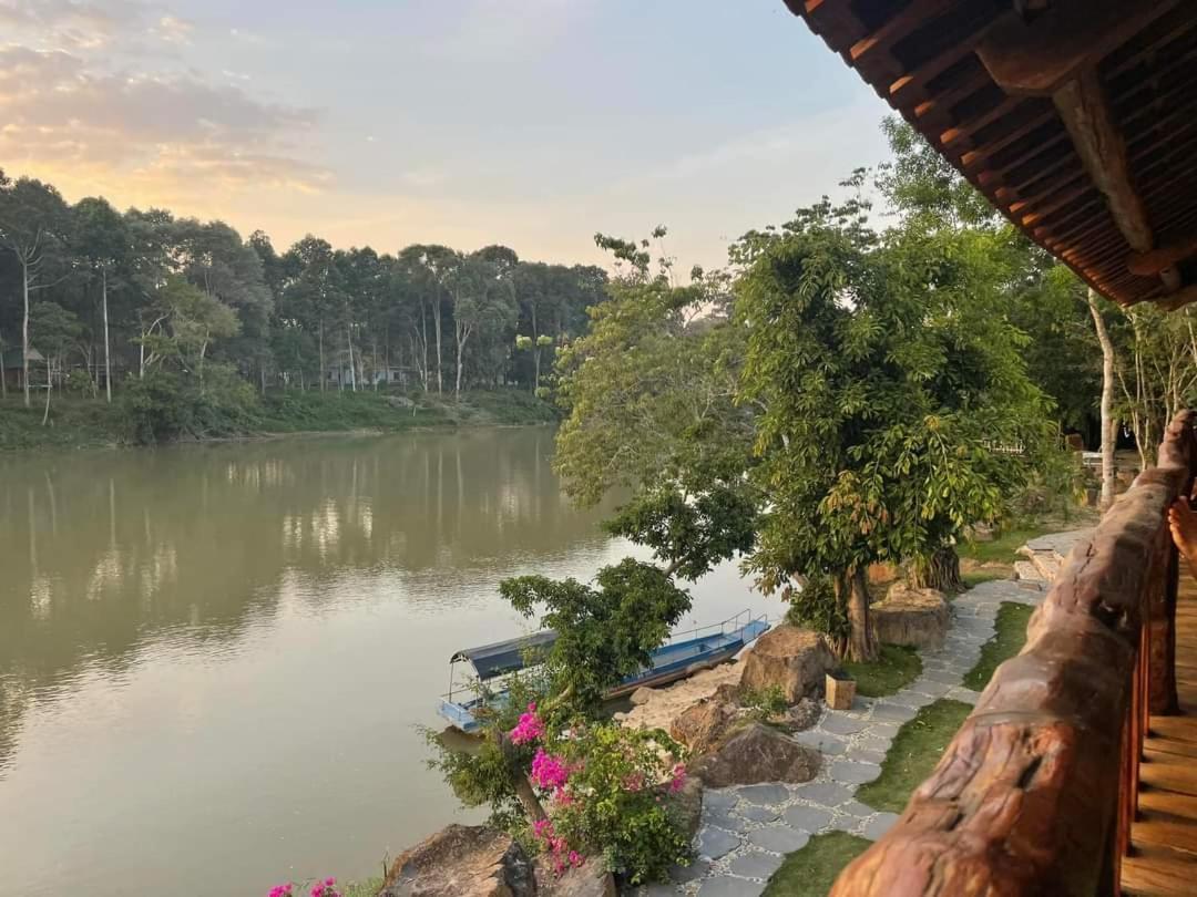 Ngoc Tien Farmer Eco Lodge Cat Tien Exterior foto